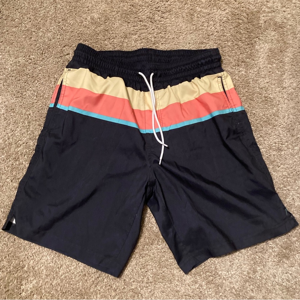 Men’s swim trunks
